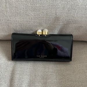 Ted Baker Bobble Kisslock Wallet